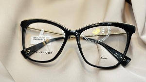 Marc Jacobs 166